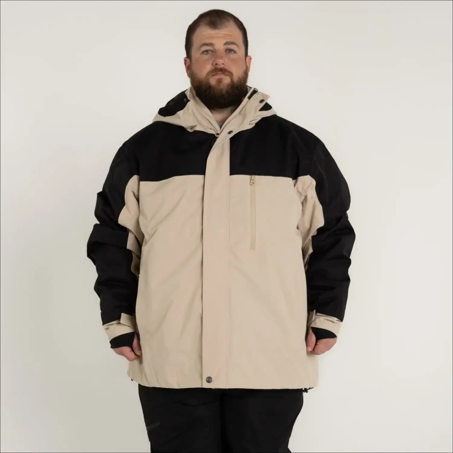 Two-tone men’s insulated peak winter ski jacket in 2XL to 7XL sizes for snow skiing outdoor wear