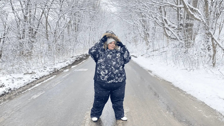 Plus Size Ski Pants vs Plus Size Ski Bibs: Which is Right for You?