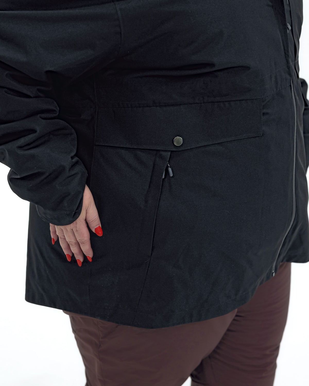 Black Swiss Systems women's plus size 3 in 1 winter jacket, snap flap pocket and zippered hand pocket detail