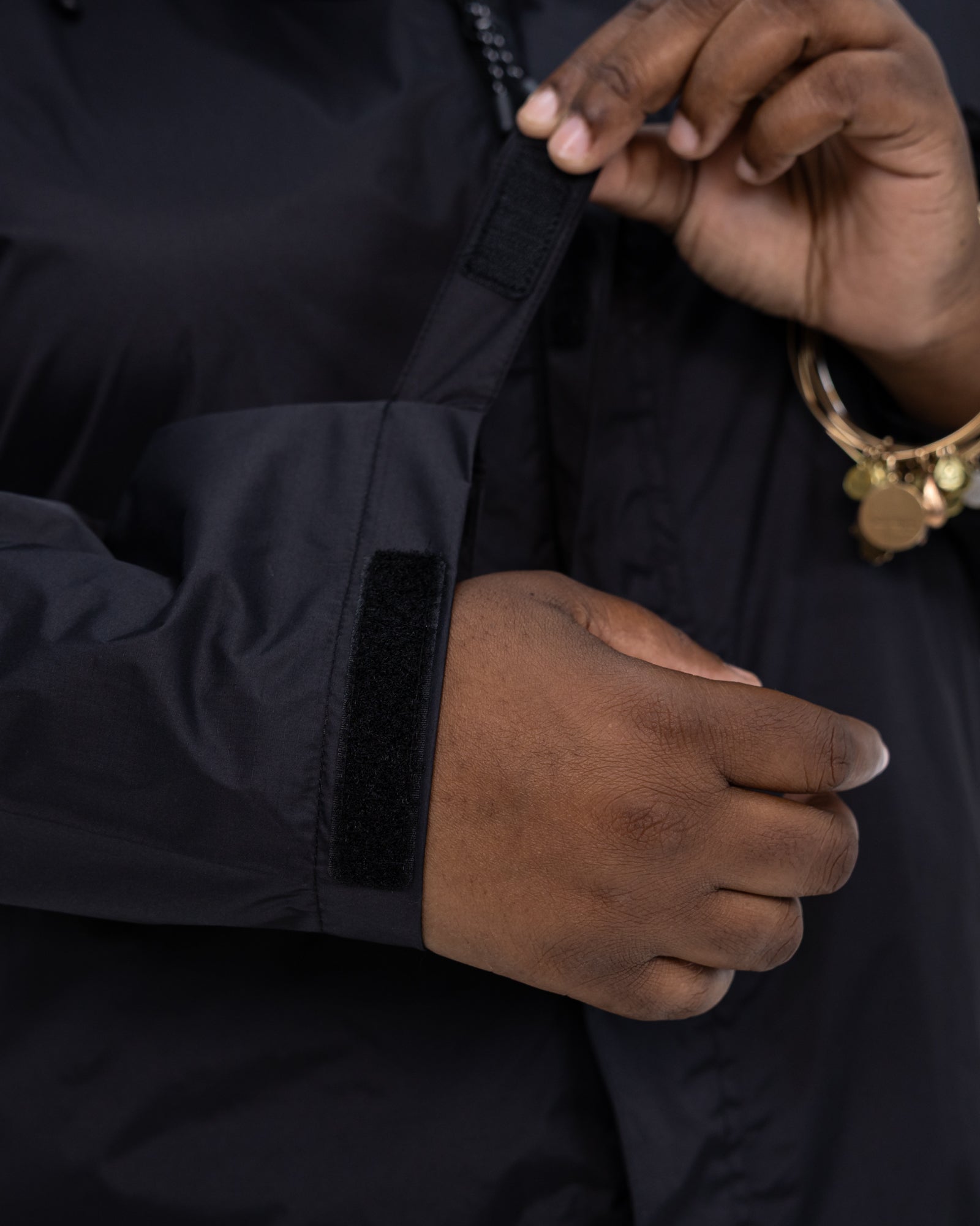 Plus size pod rain jacket black 5