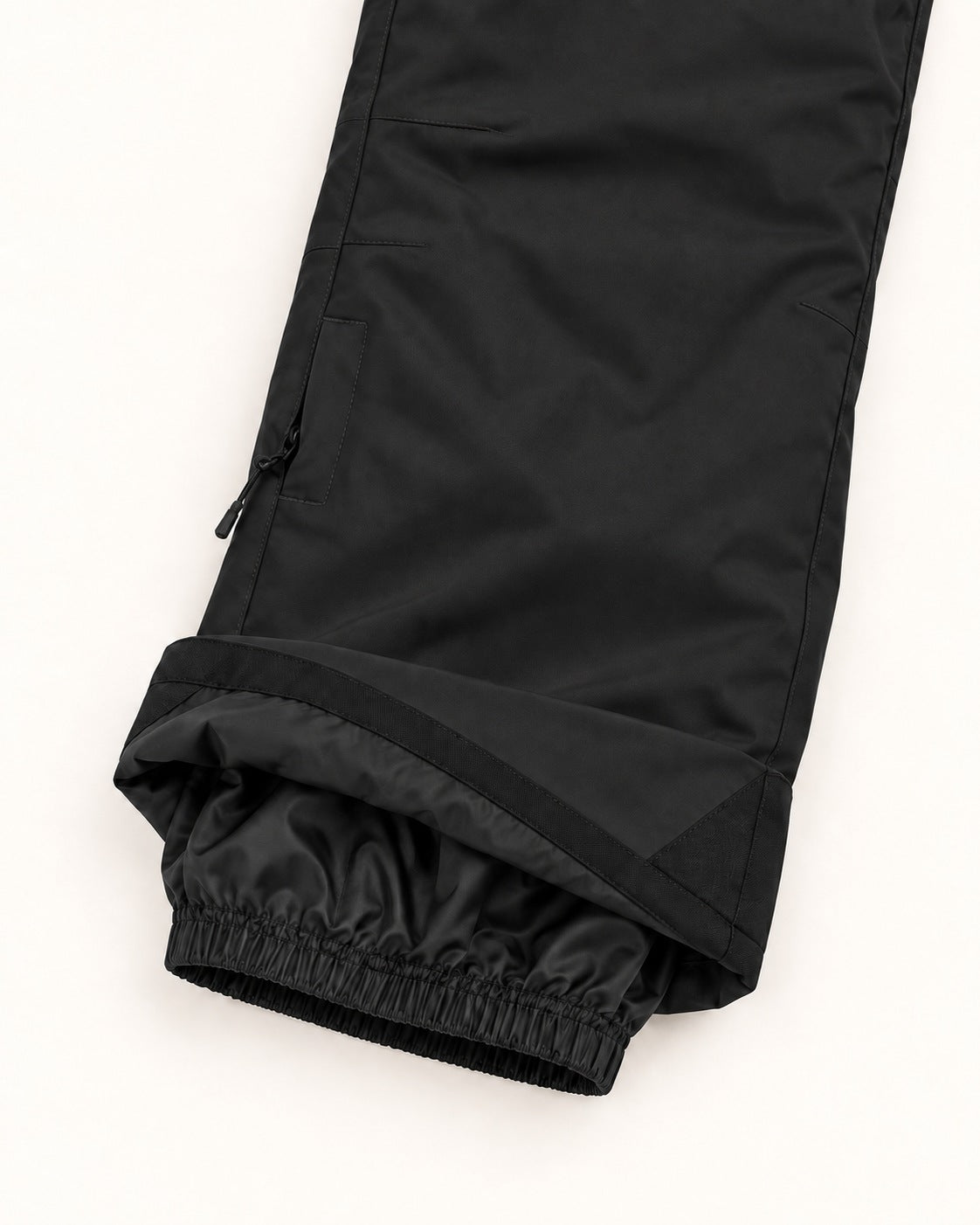 Black women's plus size insulated ski pants, sizes 1X to 6X, knee pocket and snow cuff detail