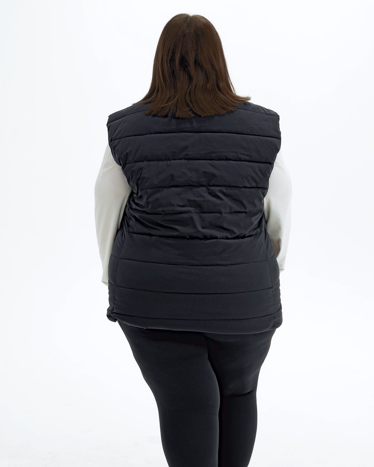 Black Tempo II women's plus size insulated vest, back | Model is 5'4" and wears a 3X