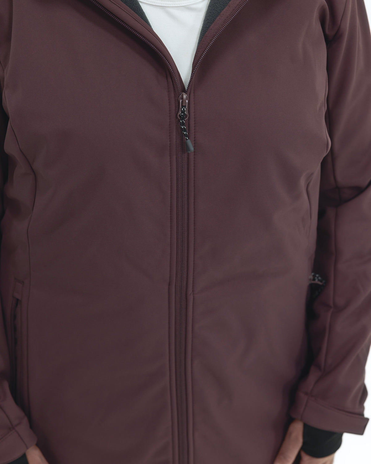 Eggplant The Venus plus size fleece lined soft shell jacket, front zip detail